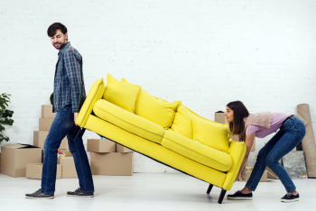Как выбрать диван в квартиру в Реже