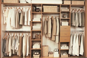 Как выбрать шкаф для одежды в Реже